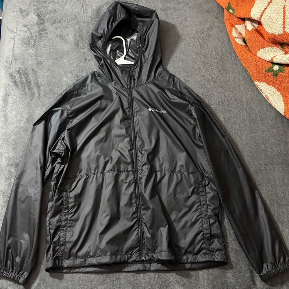 Columbia Men's Black Windbreaker Jacket